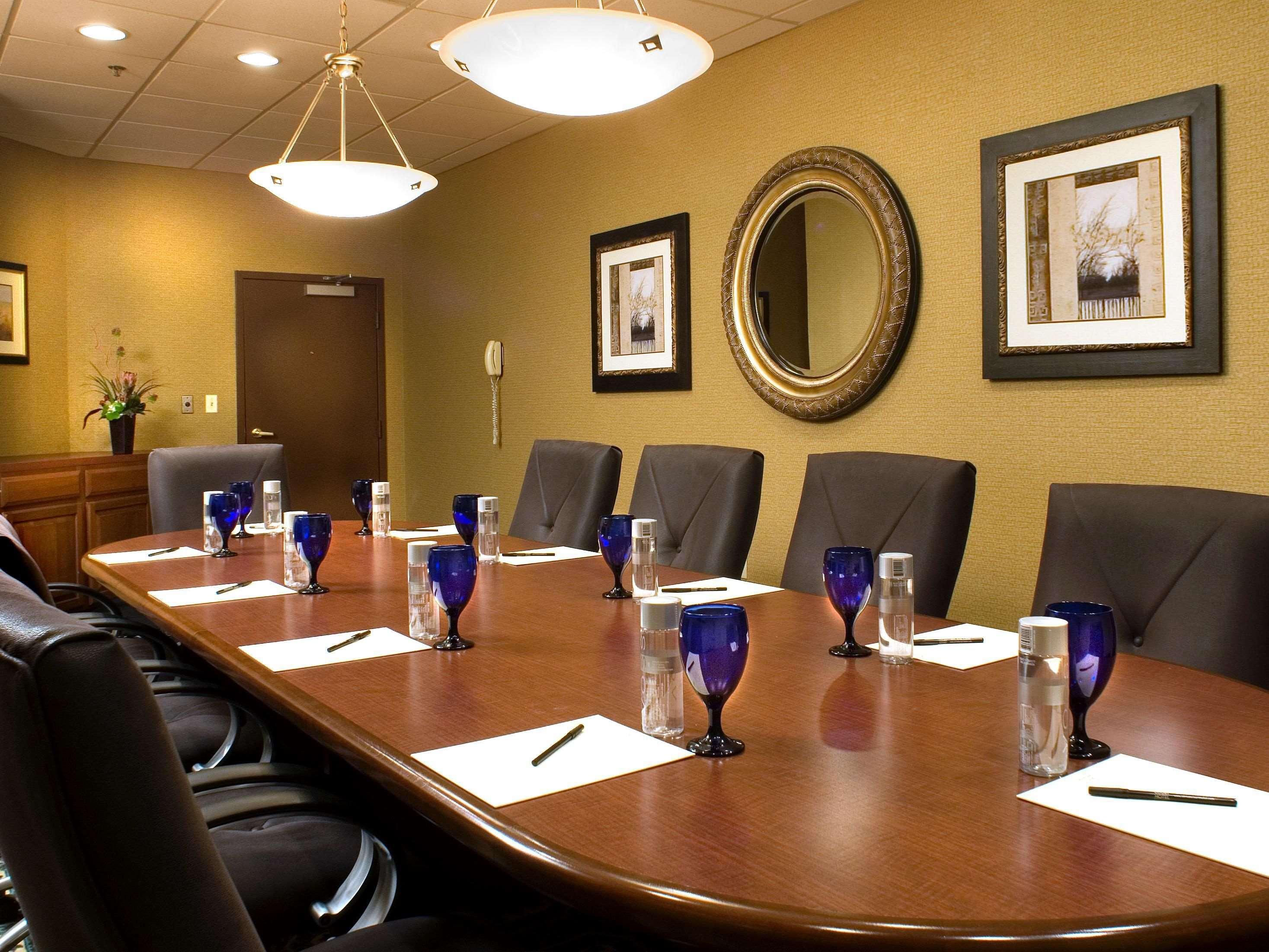 The Hotel, A Ramada By Wyndham Rockville