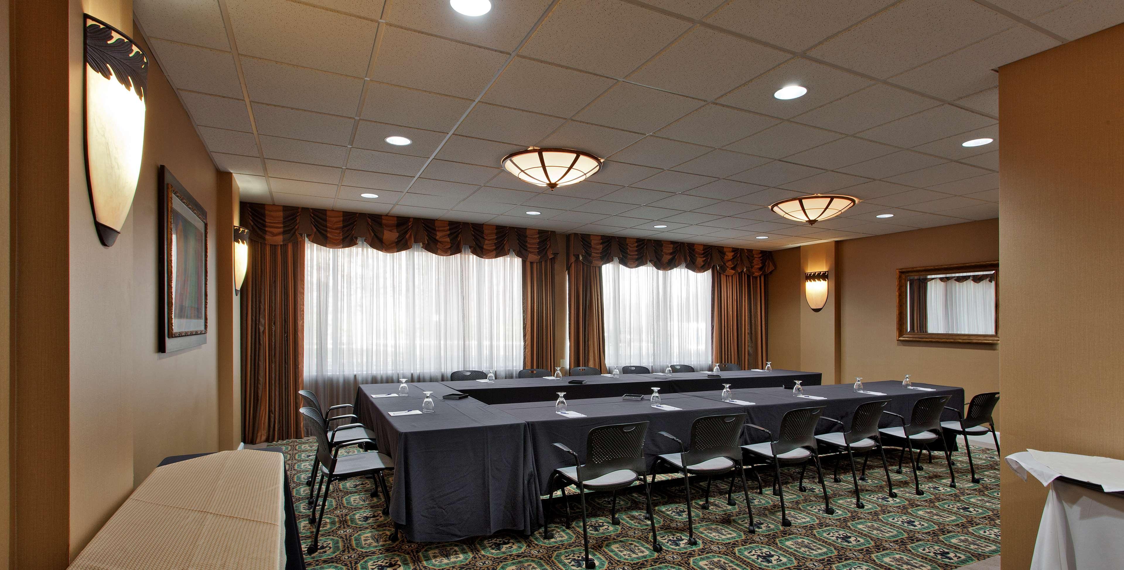 The Hotel, A Ramada By Wyndham Rockville