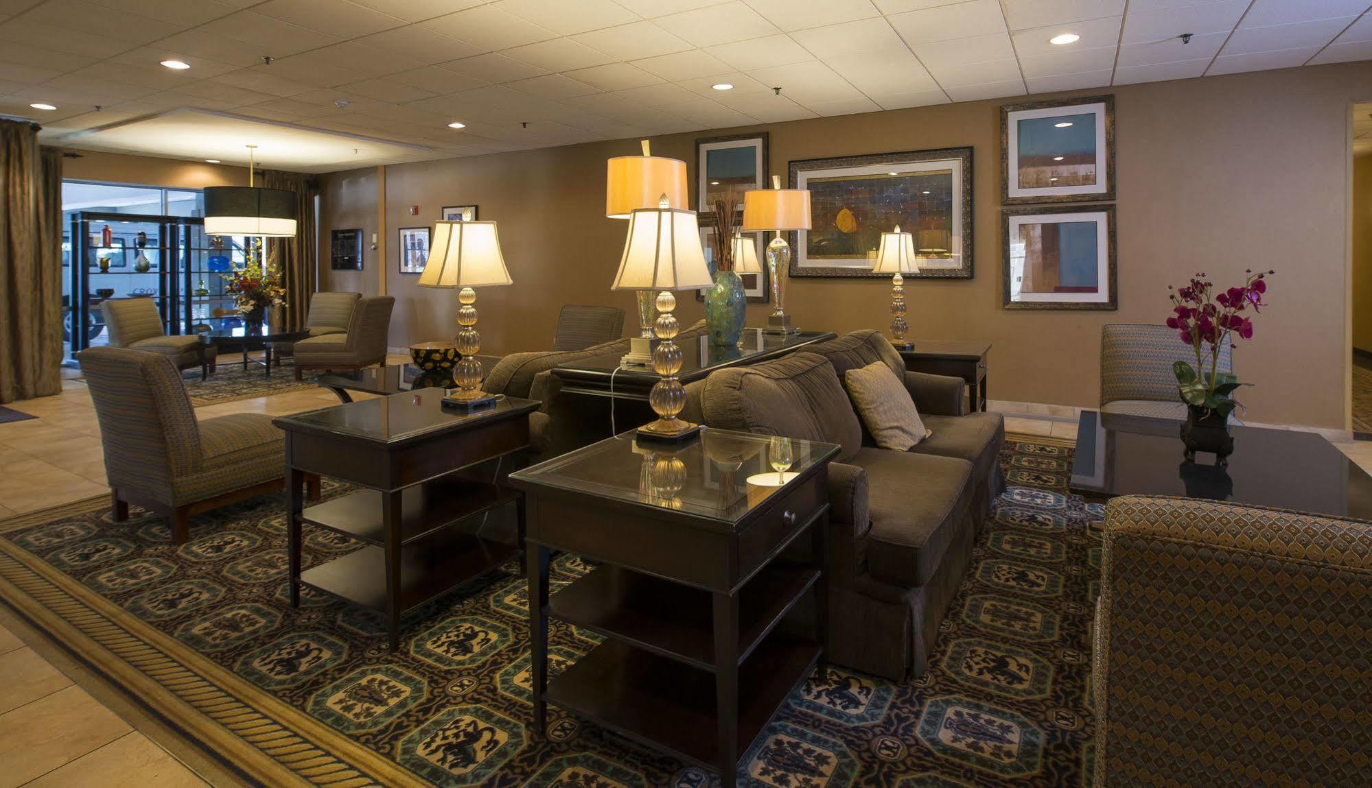 Hotel The Hotel, A Ramada By Wyndham 3*