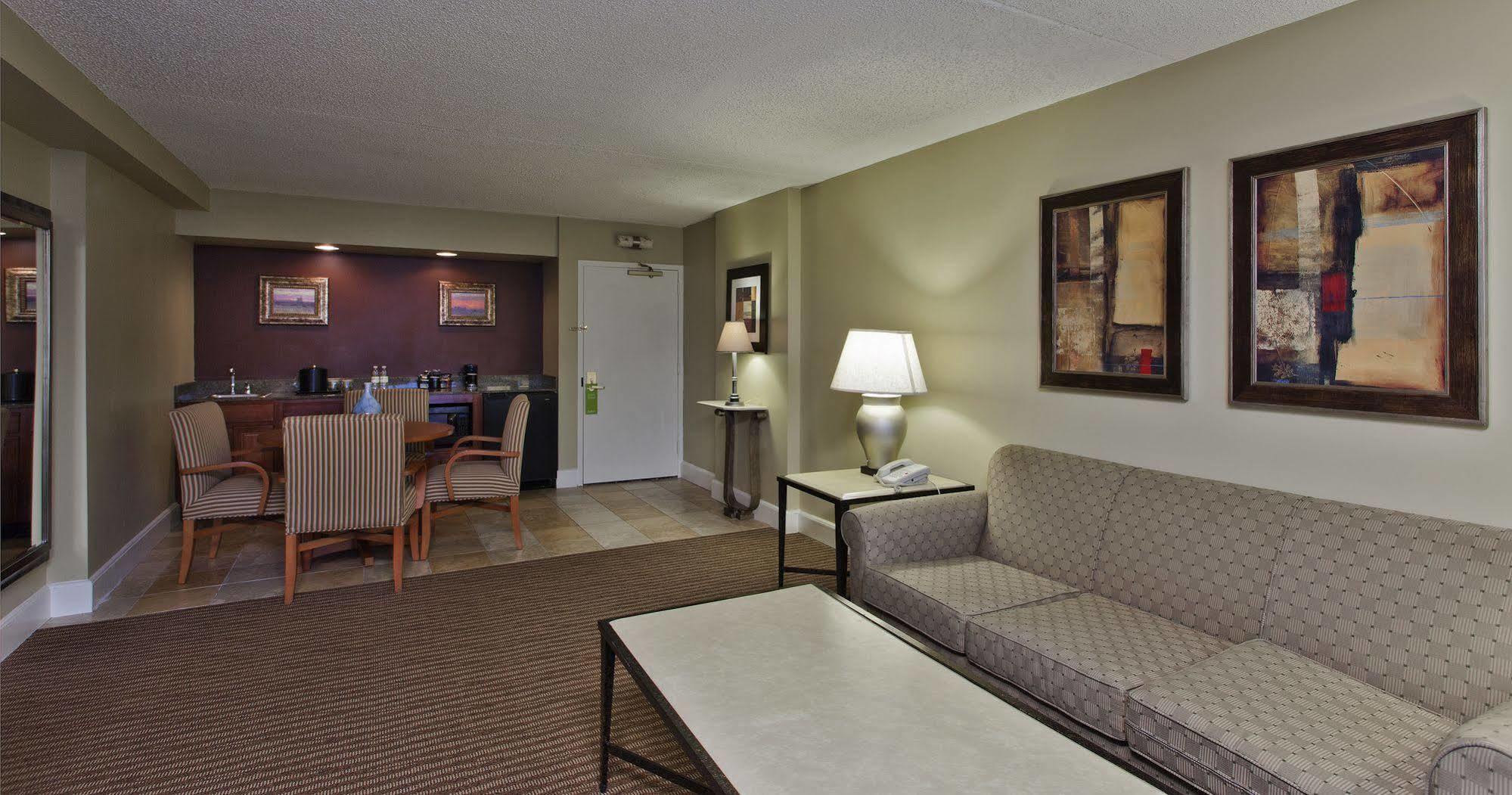Hotel The Hotel, A Ramada By Wyndham Rockville